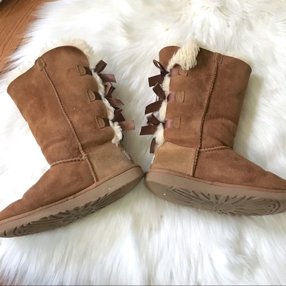 Ugg Bailey Bow Tall 2 Boots Suede Sheepskin - Picture 3 of 8